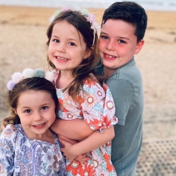 Meet your Posher, Corin - Picture 1 of 1